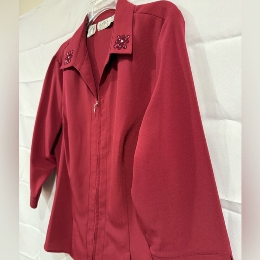 Kathy Che Women Blouse Red Burgundy Embroidered Embellished Zip Blouse Size 14